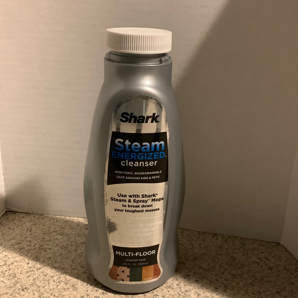 Shark Multi Floor Steam Energized Cleanser WATER FALL FRESH 20 Oz